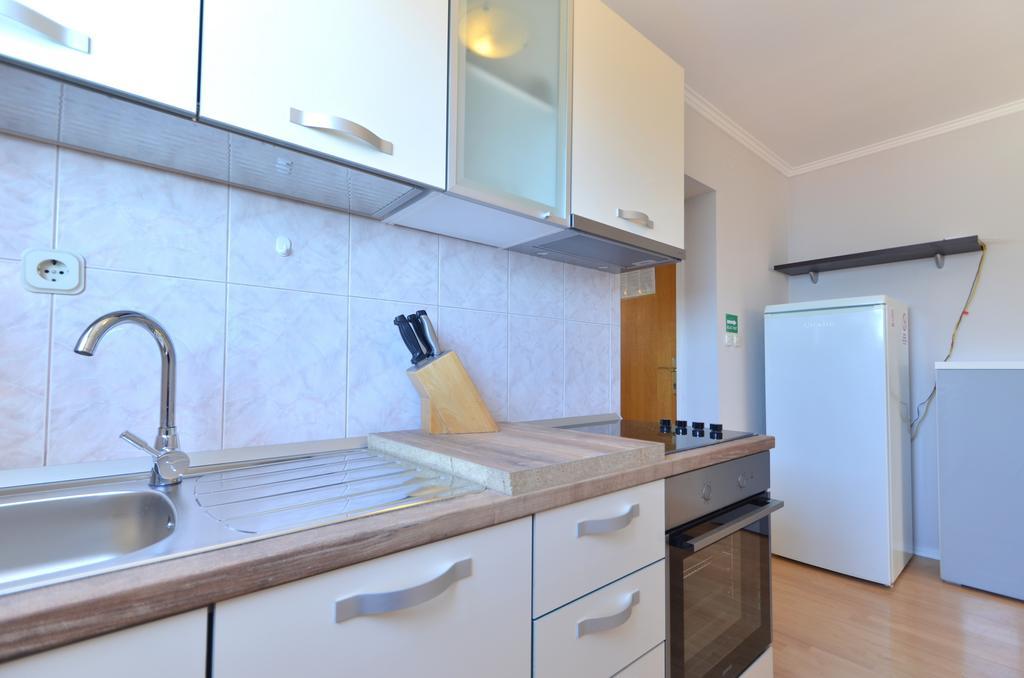 פריזבה Riva1 Apartments And Rooms מראה חיצוני תמונה